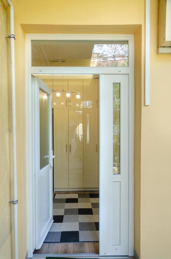 3 En Suit Bedroom Flat In The Main Centre For 6Ppl, 3Bdr,3Bthr,Ac Budapest Exterior photo